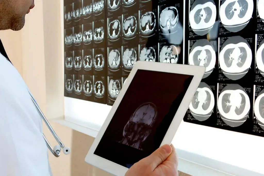 Boost Healthcare Productivity and Outcomes with Mobile Tech