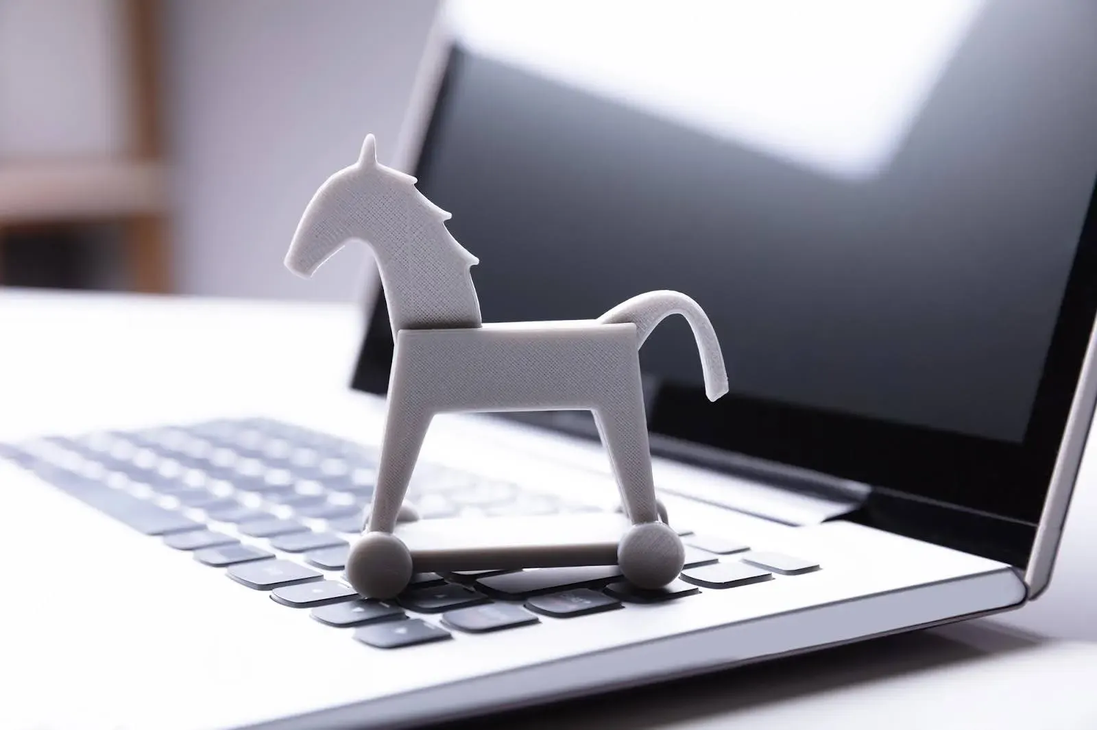 computer worm vs trojan